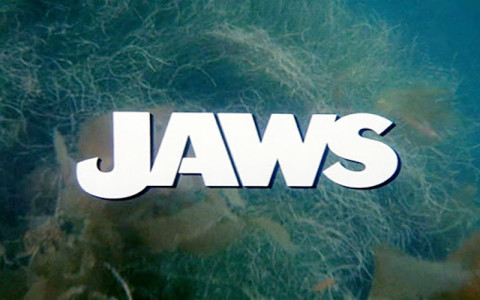 Jaws_001Pyxurz