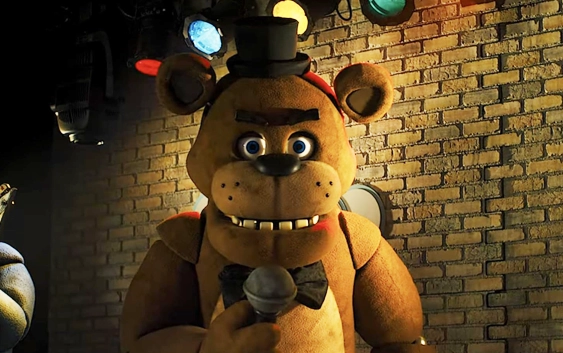 Review: Animatronics come alive in 'Five Nights at Freddy's